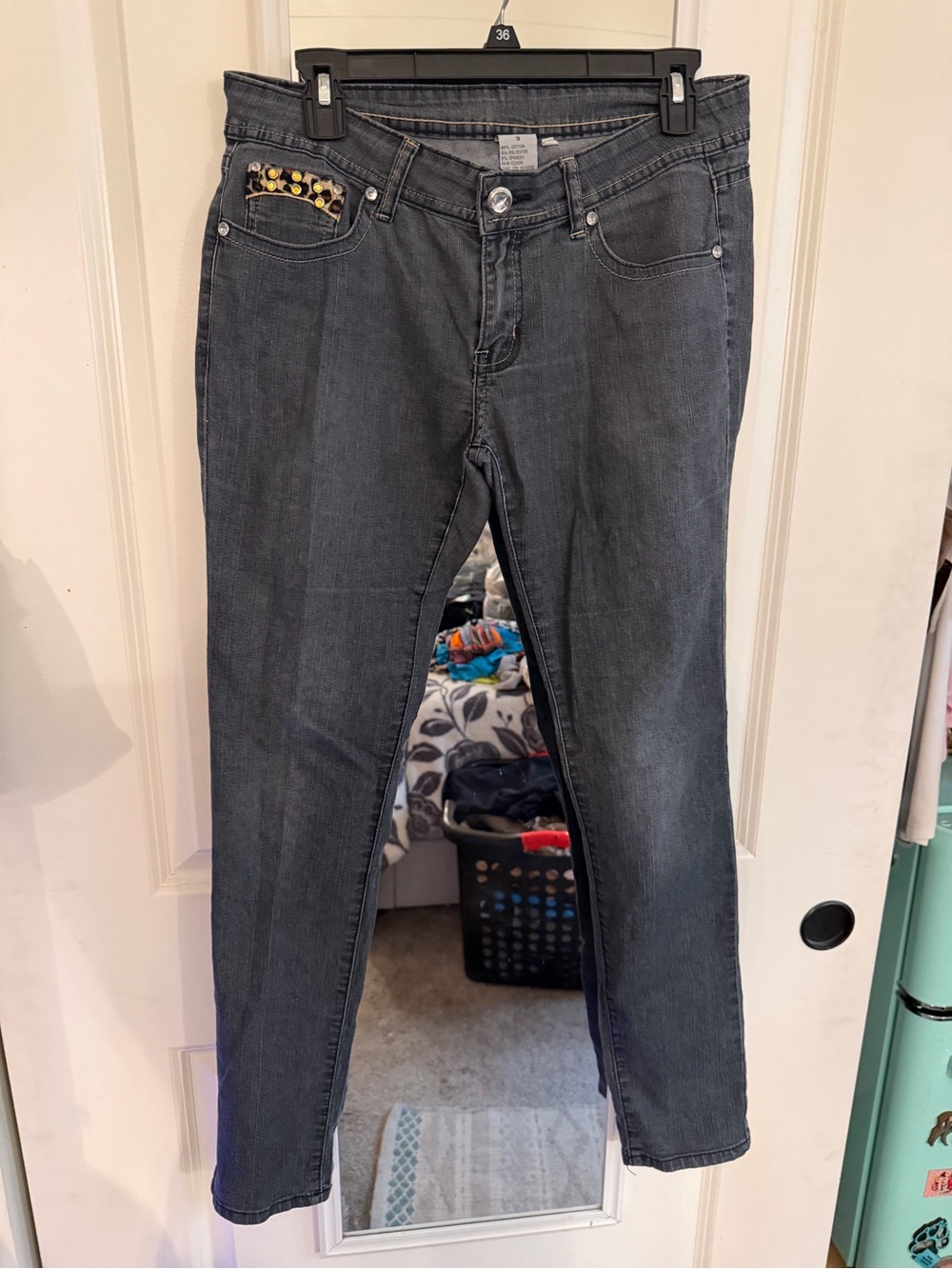Women’s Dark Gray Stretch Jeans